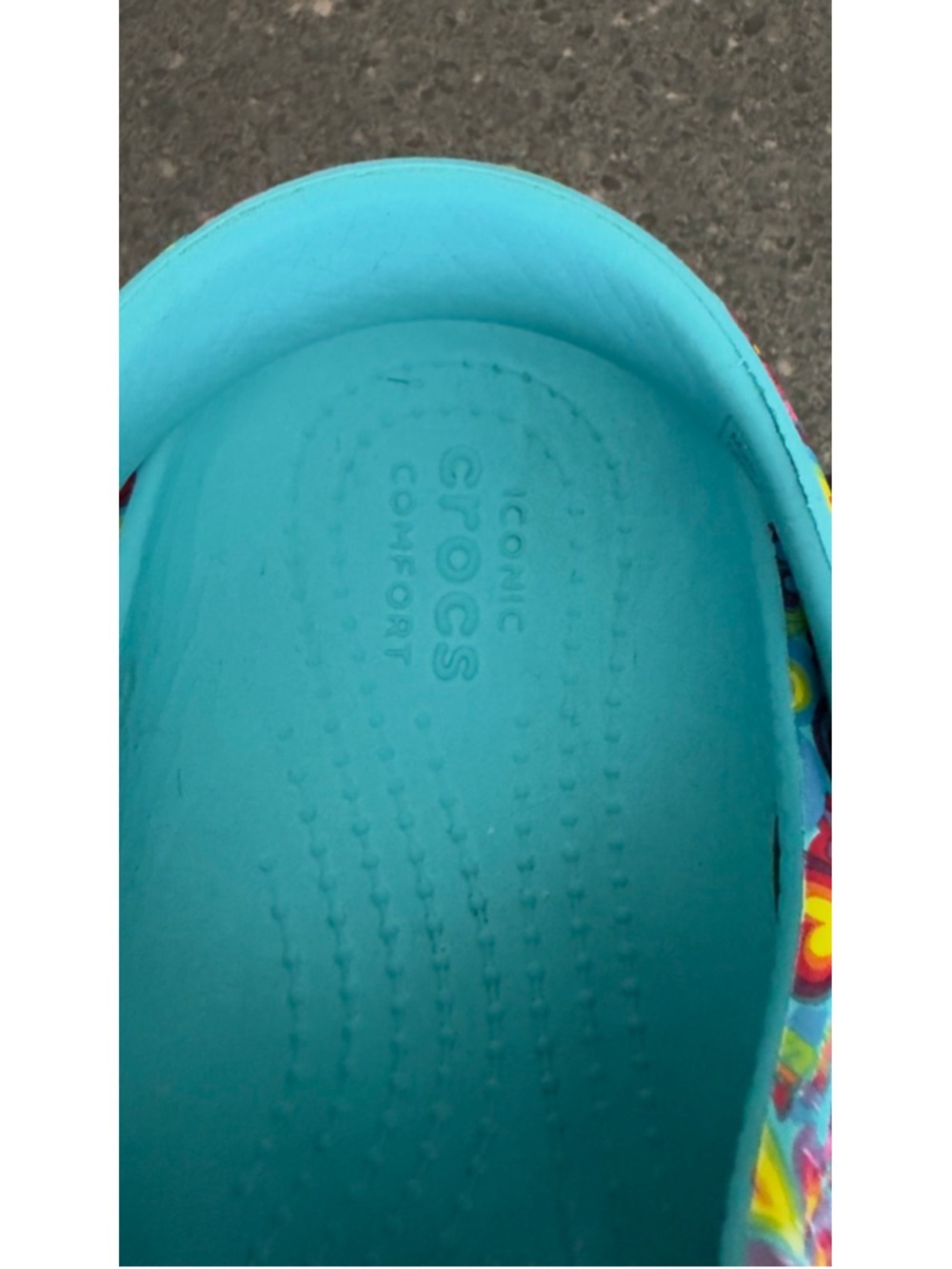Girls Crocs Lisa Frank Sandals & Flip Flops 13 (Little Girl) Blue Multicolor - Picture 5 of 10